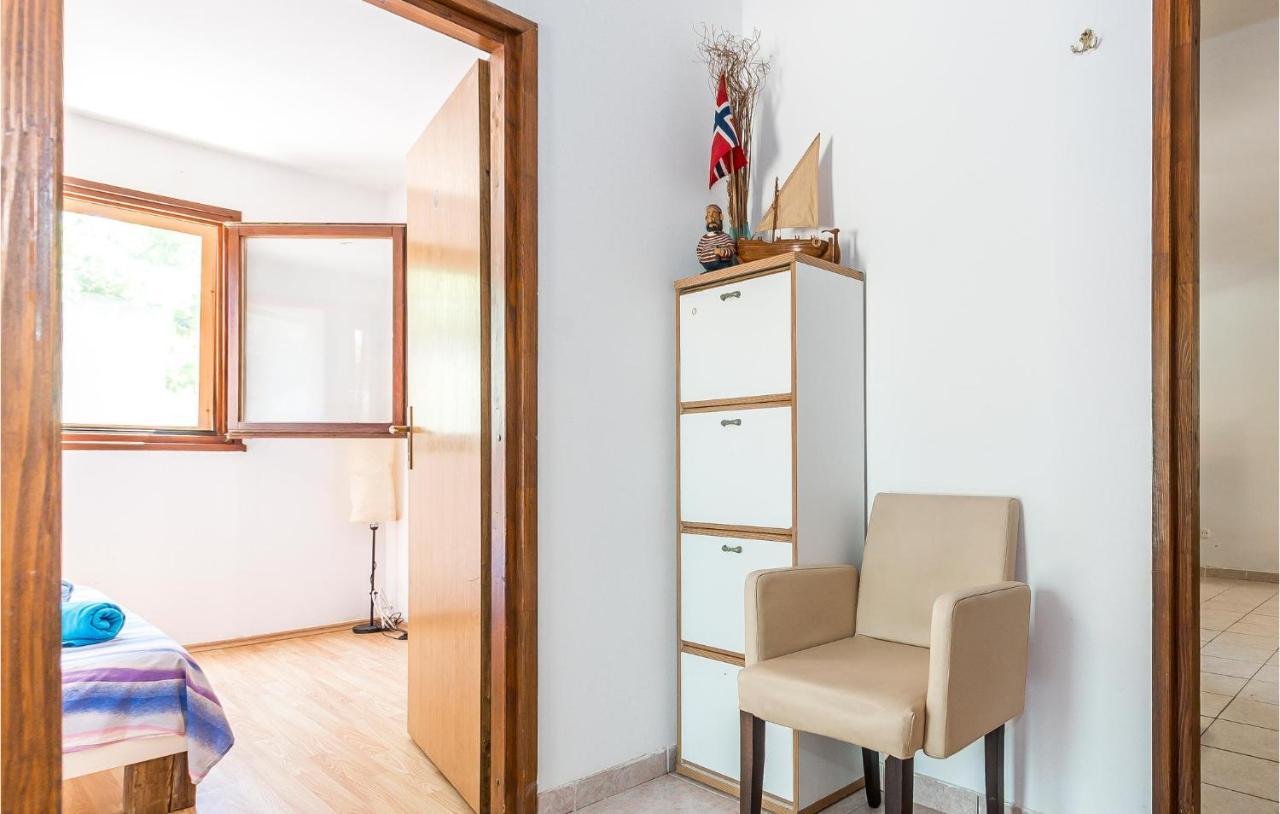 Nice Home In Jezera With Wifi Zewnętrze zdjęcie
